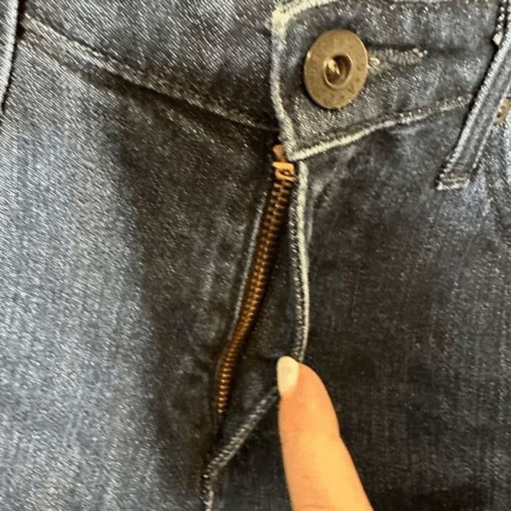 AG Adriano Goldschmeid The Prima Ankle Pintucked Cigarette Jeans - Picture 5 of 6